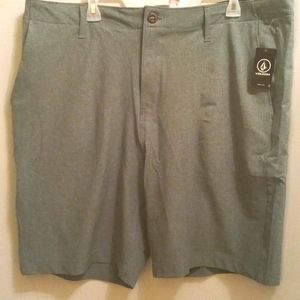 NWT VOLCOM SHORTS